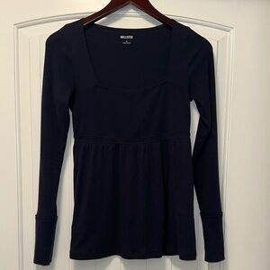 Hollister Women's Dark Blue Long Sleeve Top